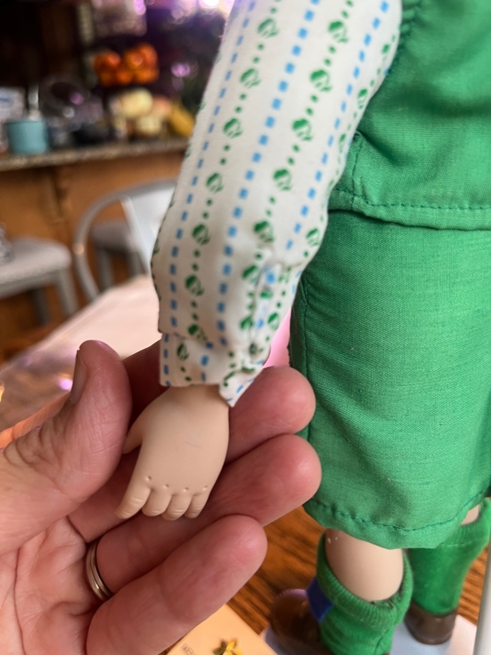Vintage Girl Scout Doll with Membership Star ⭐️ - Picture 15 of 16